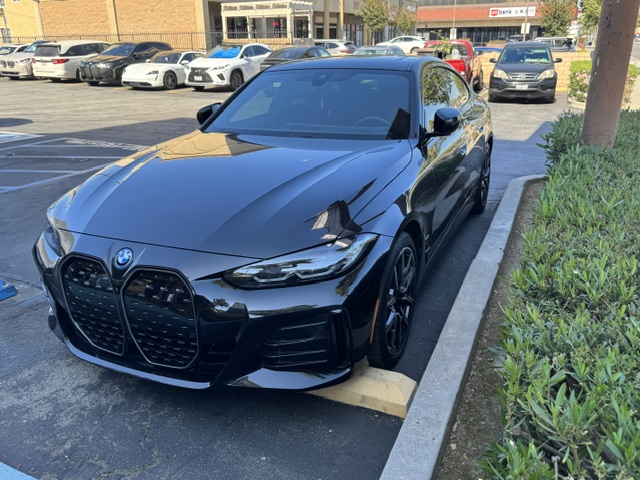 harry bmw i4 4