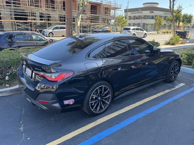 Harry BMW I4-3